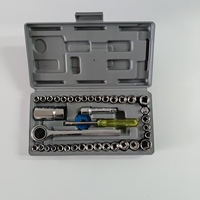 40 PCS Vente d'usine Boîte à outils en plastique Ensemble d'outils de quincaillerie domestique Jeu de clés à douilles
