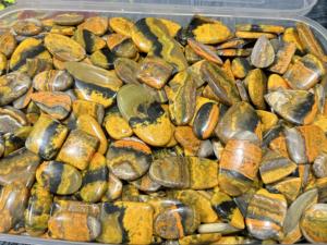 Usine en gros naturel bourdon ovale rond coupe Cabochon pierres précieuses en vrac pour la fabrication de bijoux au prix de gros - Product Image 2