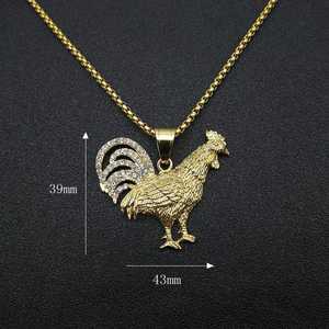 Collar con Colgante de Acero Inoxidable 316 con Baño de Oro de 18K, Diseño de Gallo del Zodiaco, para Hombre y Mujer, 2026 - Product Image 3