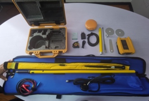 สถานีฐาน G6 GNSS RTK พร้อม UM980 ระบบระบุตำแหน่งความแม่นยำสูง 3-5 กม. วิทยุ IP68 กันน้ำ รองรับหลายความถี่ 4G/WiFi/บลูทูธ - Product Image 1