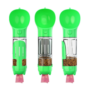 Botella de agua portátil para perros, recipiente de agua multifuncional a prueba de fugas, para exteriores, 4 en 1 - Product Image 1