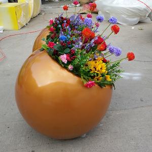 Prix d'usine, jardinières sphériques multicolores en résine et fibre de verre pour centre commercial/décoration extérieure - Product Image 2