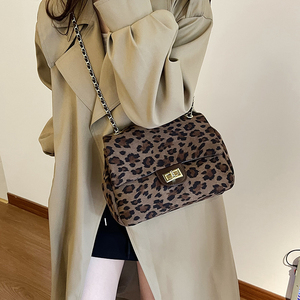 Nouveau sac à bandoulière à chaîne de luxe pour femmes serrure de haute qualité mode Durable Portable PU matériel sangle réglable grand - Product Image 3