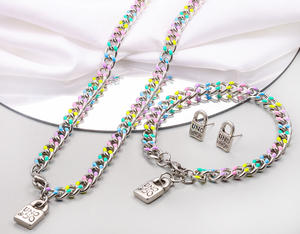 Solicita Catálogo <span class=keywords><strong>UNO</strong></span> Juego <span class=keywords><strong>de</strong></span> Joyería <span class=keywords><strong>de</strong></span> Collar y Pulsera con Cadena <span class=keywords><strong>de</strong></span> Eslabones Coloridos y Candado <span class=keywords><strong>de</strong></span> Corazón <span class=keywords><strong>de</strong></span> <span class=keywords><strong>50</strong></span> Piezas Precio <span class=keywords><strong>de</strong></span> Fábrica al Por Mayor - Product Image 4