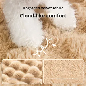 半封闭式毛绒猫床，适合小型犬和猫，厂家直供狗屋 - Product Image 3