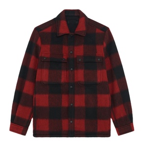 Veste d'aventure en plein air pour hommes Design rayé Vêtements pour hommes Prix abordable non rembourré pour la randonnée, les voyages et l'usure quotidienne - Product Image 1