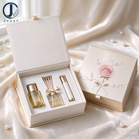 Coffret Cadeau Personnalisé Haut de Gamme en Carton Recyclable avec Fermeture Magnétique, Imprimé Rose Rose, pour Diffuseur de Parfum d'Ambiance et Emballage de Parfums d'Intérieur