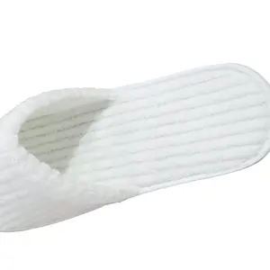 Traverses jetables de luxe pour les hôtels Vente en gros pas cher Prix Coral Fleece Material Soft and Portable <span class=keywords><strong>Hotel</strong></span> Slipper - Product Image 1