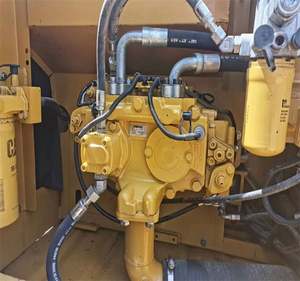 Excavatrice sur chenilles hydraulique Cat 320D de 20 tonnes, modèle 2014, d'occasion, avec composants de boîte de vitesses d'origine, en état de seconde main - Product Image 4