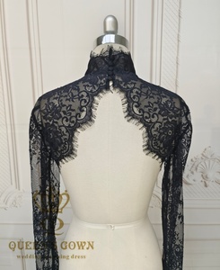 <span class=keywords><strong>Bolero</strong></span> da Sposa <span class=keywords><strong>Nero</strong></span> Charlotte in Pizzo a Maniche Lunghe con Collo Alto e Bottoni Rivestiti, Giacca da Sposa per la Sposa - Product Image 6