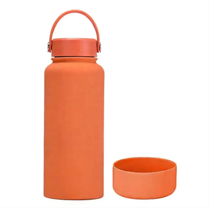 <span class=keywords><strong>Borraccia</strong></span> Sportiva di Lusso Personalizzata da 32oz, Isolata, con Base in Silicone Antiscivolo, Portatile e Opaca per Attività all'Aperto - Product Image 1