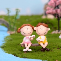Nouvelle arrivée amoureux souriants décor à la maison Microlandschaft Figurine petits ornements Mini poupée de dessin animé