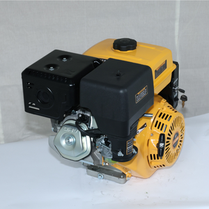 Un moteur OHV de 15 CV et 420 cm³ cultive 1 hectare en 4 heures, ce qui permet d'économiser 200 dollars par jour par rapport à l'engagement d'un tracteur dans une ferme nigériane. - Product Image 5