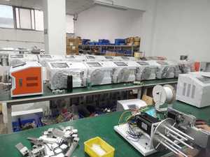 Machine automatique de bobinage et de ligature de câbles fins avec écran tactile intelligent pour câbles de données USB et cordons d'alimentation - Product Image 5