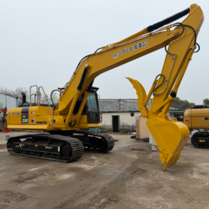 Excavadora Usada Komatsu PC200 de 20 Toneladas con Pocas Horas de Uso, en Estado Original, Excavadora Hidráulica de Orugas Japonesa PC200-8 en Venta - Product Image 1