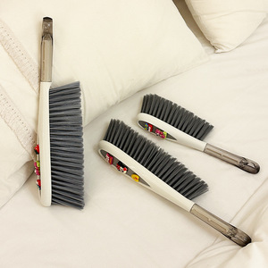 Cepillo de Cama de Mango Largo con Cerdas Suaves de PP para Eliminar el Polvo del Hogar y Limpiar Alfombras - Product Image 3