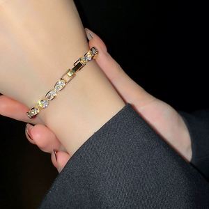Bracelet pour femmes, zircon, bracelet géométrique carré pour femmes - Product Image 3