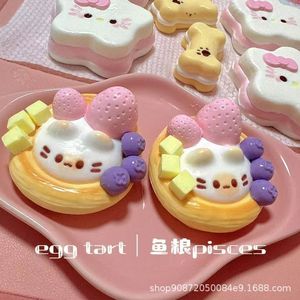 Juguete Antiestrés de Plástico con Forma de Tarta de <span class=keywords><strong>Huevo</strong></span> de Gatito, con Relleno de Jugo, Textura Similar a la de la Lodo, para Niños - Product Image 4