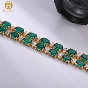 Collier de luxe haut de gamme, forme ovale, émeraude verte, diamant cultivé en laboratoire, certifié IGI, or 18 carats, taille personnalisée pour les occasions spéciales - Product Image 1