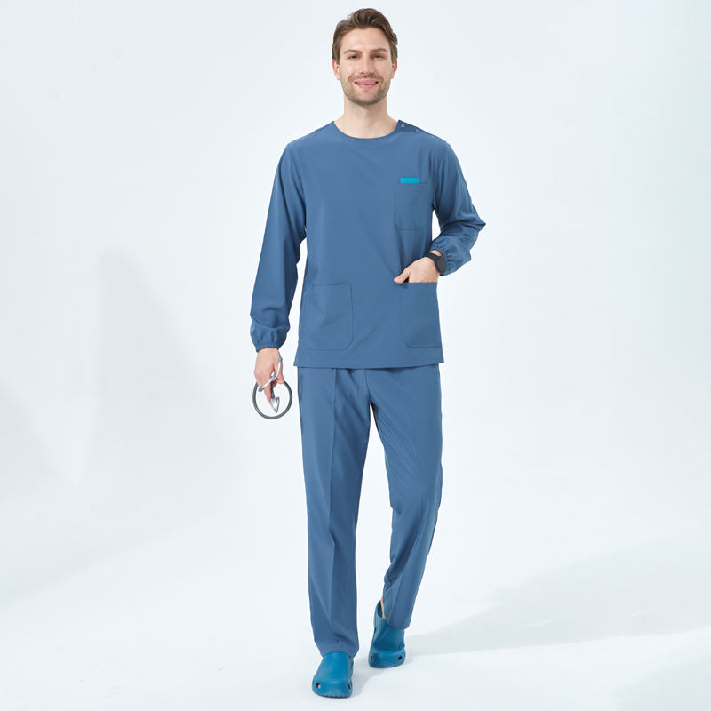 แขนยาวสีเทาฟ้า