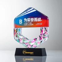 Plaque en Cristal Personnalisée Nouveau Design Rainbow Diamond Crystal Glass Awards Plaque Trophy