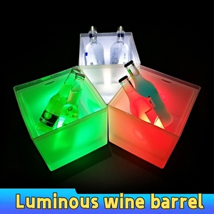 Vuông đôi tường nhựa ICE Bucket với LED chiếu sáng 3.5L cho bia rượu sâm banh Cooler Bar Đảng bán buôn - Product Image 3