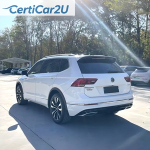Valeur exceptionnelle <span class=keywords><strong>R</strong></span>-Line : <span class=keywords><strong>Tiguan</strong></span> L 330TSI 2021, un seul propriétaire, faible kilométrage, tout le style sans 4 roues motrices Premium - Product Image 1