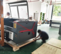 Machine de gravure de gobelet 1390 1610 bois MDF coupe acrylique gravure Machine Laser Co2 avec Table en nid d'abeille