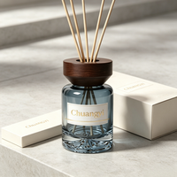 Coffret Cadeau Diffuseur de Luxe avec Bouteille en Verre, Couvercle en Bois, Bâtonnets en Rotin, Boîte en Papier Imprimée – OEM ODM Marque Privée Parfum d'Ambiance