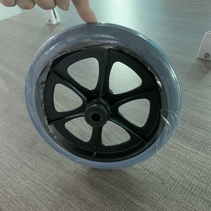Roues pivotantes standard en PVC de 8 pouces avec roulements et pneus pleins pour accessoires de fauteuil roulant - Product Image 1