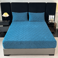 Nouvel ensemble de draps-housses colorés en jacquard 3 pièces, doux et abordables, avec protège-matelas – Collection 2026, disponible à la vente.