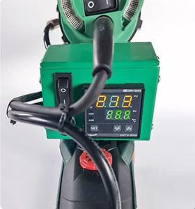 Máquina automática de soldadura por extrusión de revestimiento de piscina de polietileno HDPE de PVC de 800W para revestimiento de Geomembrana impermeable con pistola de termofusión - Product Image 3