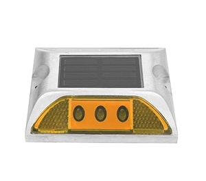 Muestra Gratuita de Baliza Solar Reflectante de Aluminio de Alta Calidad con LED - Product Image 1