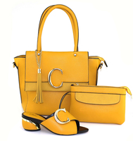 Dernières tendances en matière de chaussures italiennes blanches pour femmes, ensembles de chaussures et sacs de luxe assortis