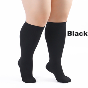 <span class=keywords><strong>Calze</strong></span> a Compressione Graduata Personalizzate 20-30 mmHg, Lunghe fino al Ginocchio, per Varici, Gonfiore, Edema e Trombosi Venosa Profonda - Product Image 4