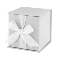 Emballage en carton blanc pour bijoux, 10 pièces en papier kraft pliable, boîte magnétique pour bonbons, montre cadeau d'anniversaire avec ruban à nœud