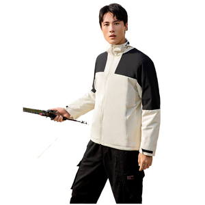 2023 nouvelle mode Softshell veste imperméable et coupe-vent respirant et doux pluie Safari veste pour hommes femmes - Product Image 2