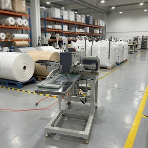 Machine à coudre automatique industrielle programmable pour poignées de sacs de grande taille et de type Ton, à point étroit - Product Image 2