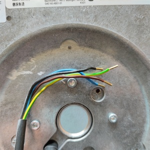 Ventilador centrífugo de refrigeración ebmpapst G4E160-AB01-01 230V AC 67W 0.3A 1300RPM de aleación de aluminio para inverter de turbina eólica grande - Product Image 4