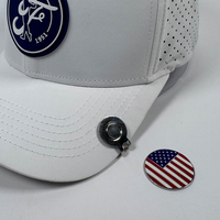 Casquette de baseball unisexe de sport en polyester perforé de haute qualité ODM avec patch en caoutchouc personnalisé et clip marqueur de balle de golf