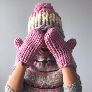 Mitaines en tricot torsadé épais pour femmes, en laine mérinos super épaisse, mitaines personnalisées tricotées à la main, vente en gros - Product Image 3