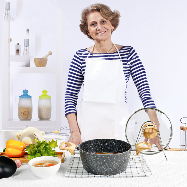 Classic Design Easy Clean Non-Stick Coating Aluminum Pan Sets Pressed Kitchenware Cookware Set