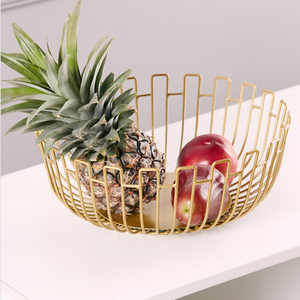 Panier de fruits de formes géométriques nordiques, panier de fruits en fil métallique doré, décoration de la maison, 10 pièces - Product Image 1