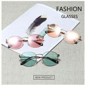 Gafas de Sol Redondas Retro Modernas para Mujer 2020, Lentes de Sol Rojas, Amarillas y Verdes con Protección UV400 y Marco Metálico - Product Image 6