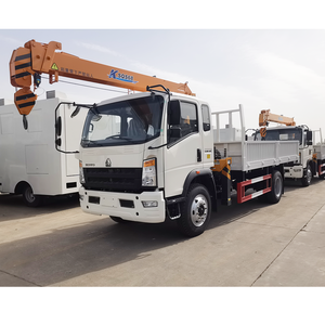 Grúa Montada en Camión SINOTRUK HOWO 4X2 de 10 Toneladas Usada, <span class=keywords><strong>con</strong></span> Motor Yuchai, Caja de Cambios, Emisión Euro 3, 140hp, en Venta - Product Image 4