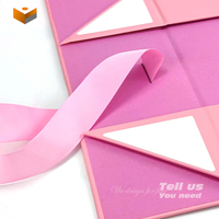 Boîte d'emballage cadeau magnétique pliante en carton rigide de 2mm à faible quantité minimale de commande avec des boîtes en papier enduit mat personnalisées par ruban