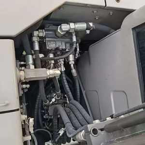 Excavatrice d'occasion originale en Chine presque neuve Zoomlion ZE75G mini pelle sur chenilles de 7,5 tonnes en bon état à bas prix - Product Image 4