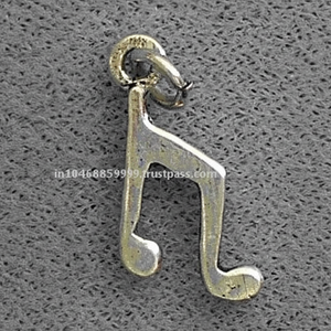 Colgante fino con forma de música de Plata de Ley 925 y joyería de regalo hecha en India - Product Image 1