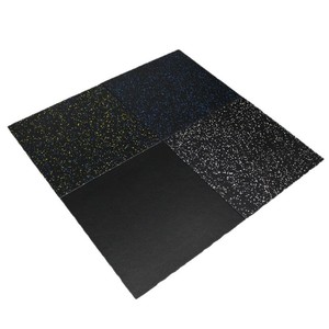 Dalles en <span class=keywords><strong>caoutchouc</strong></span> résistantes aux chocs 500x500x25mm pour sols de salle de sport et de fitness - Product Image 4