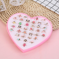 36 Stuks Schattige Cartoon Kids Ringen Bloem Dierlijk Fruit Verstelbare Lieve Kind Meisjes Ringen Met Hart Doos Kinderen Geschenken Sieraden